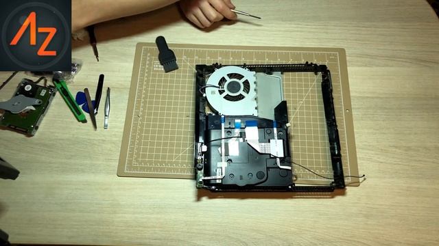 [electronics] PS4 Slim - разборка, чистка, замена термопасты. смотреть онлайн