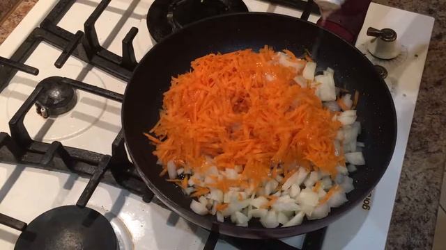 Как приготовить Мясо с сыром и грибами. смотреть онлайн