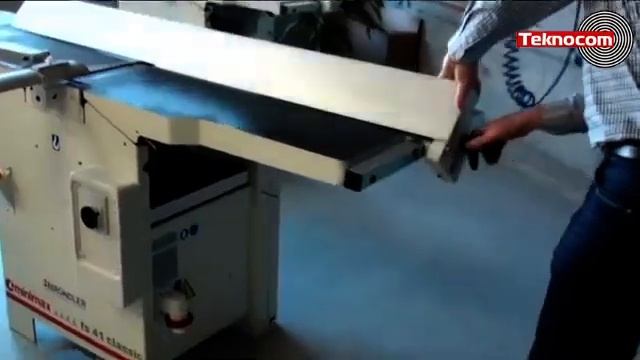 Minimax FS 41C - фуговально-рейсмусовый станок лёгкого класса шириной 410 мм смотреть онлайн