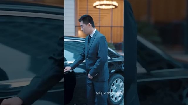 我閃婚只見一面的相親對象，原以爲他是個普通人，沒想到他竟然是身價過億的集團總裁，婚後他超愛我...?全集#甜宠 #短剧 #都市 #霸道总裁#虐恋 #都市 #灰姑娘#搞笑#重生 смотреть онлайн