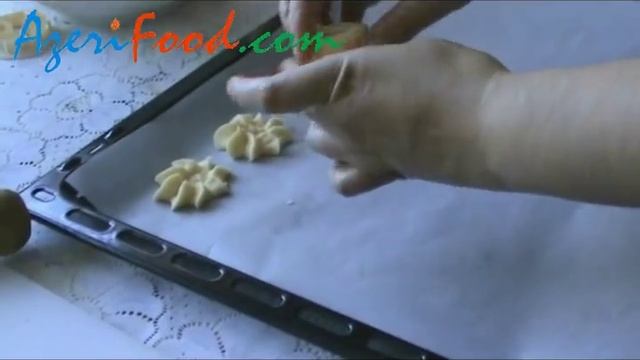 Azerifood.com: How to make Baku Kurabie смотреть онлайн