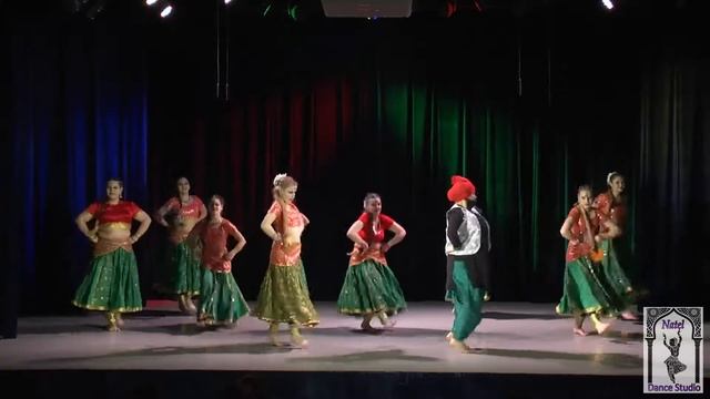 One two three four (Get on the dance floor). смотреть онлайн