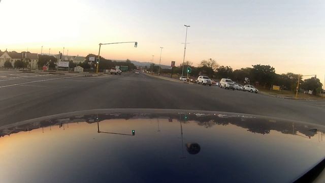 2006 BMW M5 vs Suzuki GSX-1300R in Nelspruit during Paradise Rally 2012 смотреть онлайн