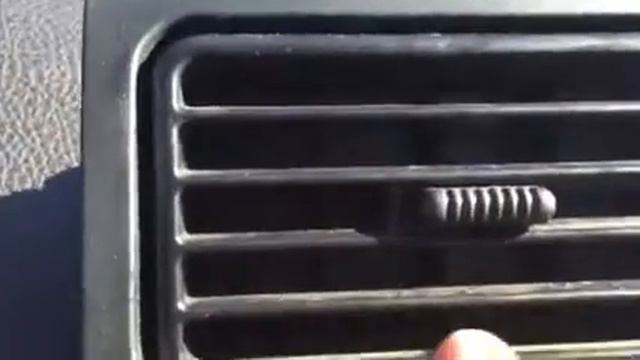 2005 Ford Focus SES Zx5Air Condition Ventilation Panel Removal смотреть онлайн