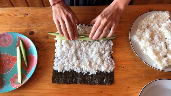 КАК СДЕЛАТЬ РОЛЛЫ ДОМА || Рецепт роллов: быстро и просто