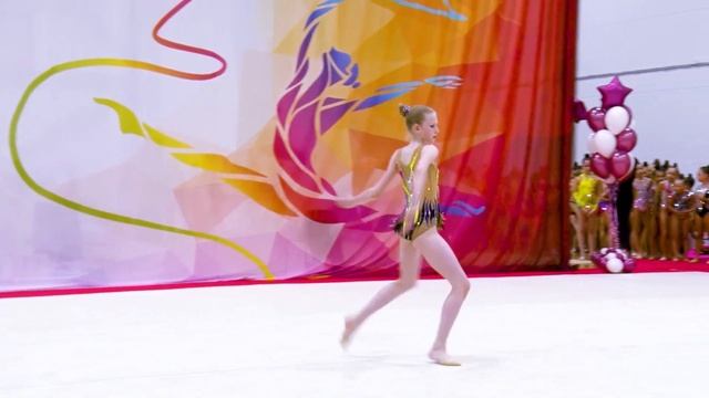 ВЛОГ: Подвели с купальником перед соревнованиями! смотреть онлайн