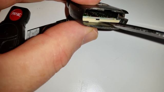 Mercedes Benz Key Fob Case Change and Battery Replacement Remote смотреть онлайн
