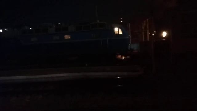 Провожаю поезд СКАЖЕННЫЙ КОБЗАР Киев - Трускавец и Киев - Ужгород подается на ст Киев-Пасс.Украина смотреть онлайн