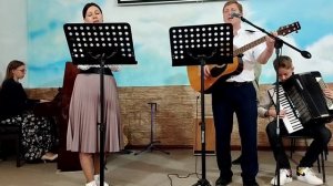 Не грусти, не рыдай и не плачь о том, что невзгоды постигли тебя... #Христианская песня