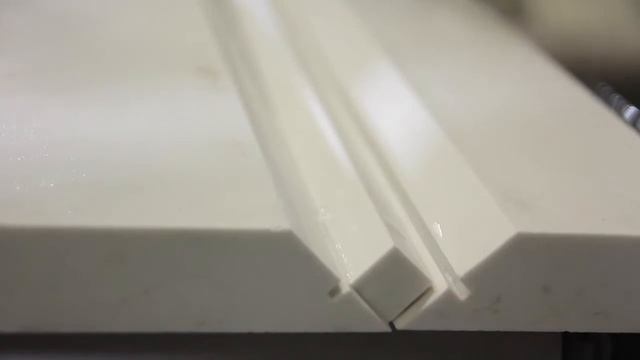 The MiterSplash V Grooves Cuts Miter and Strip in 1 Pass! смотреть онлайн
