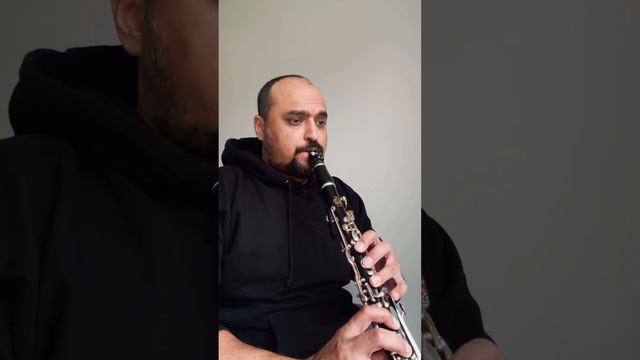 Amati ACL 640 K SOL Klarnet 4 yuzuk ikinci perdede agiz ve ufleme ile ilgili taktikler -Quantum hit смотреть онлайн