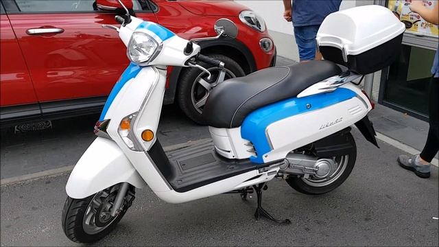 Kymco Like 50 LX Scooter смотреть онлайн