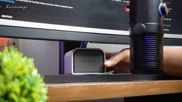SPEAKER Mini suara Maxi! REMAX RB-M8 Mini Bluetooth Speaker смотреть онлайн