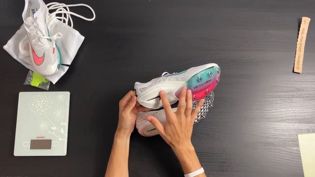 Nike AIR ZOOM VICTORY (fastest Spikes ever?) | Unboxing & Review смотреть онлайн