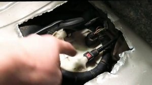 Ремонт модуля бензонасоса лёгкая склейка штуцера