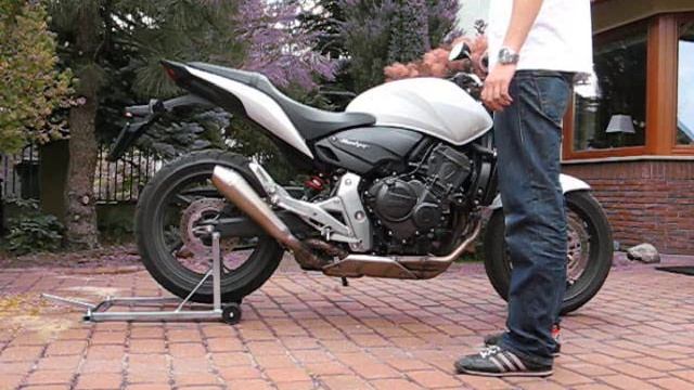 Honda Hornet 2011 Leo Vince SBK EVO II GPstyle смотреть онлайн