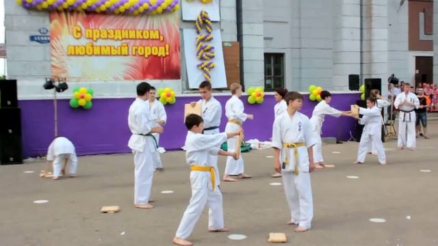 ВСК "ВитязЬ" показательные выступления день города Новомосковск смотреть онлайн