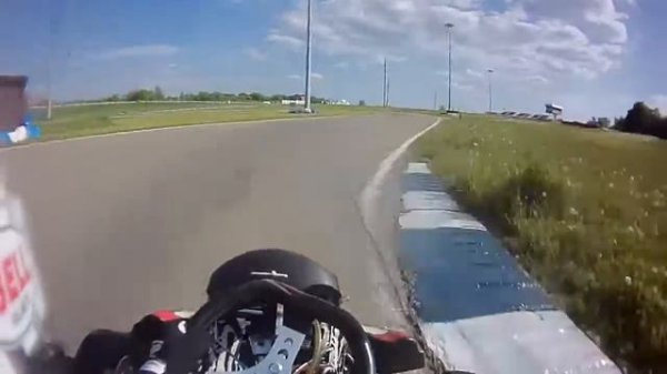 Тесты на Rotax Max на картодроме Маяк