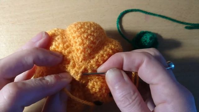 Pumpkin Crochet Finishing Video Tutorial. Amigurumi. Halloween смотреть онлайн