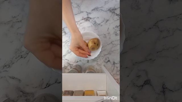 Вкусный гороховый суп с копчёным ребрышками