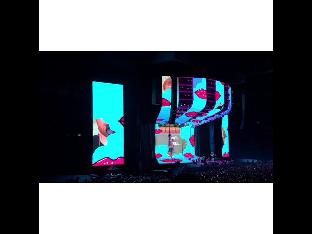 Концерт Эда Ширана в Москве, 2019. На разогреве Джеймс Бэй. Ed Sheeran In Moscow, James Bay