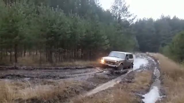 застряла нива смотреть онлайн