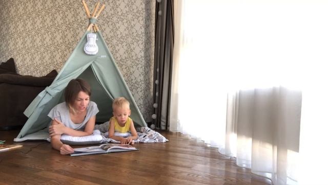 «Чай двумя руками» выпьете вы пока ваш малыш слушает эту книгу.