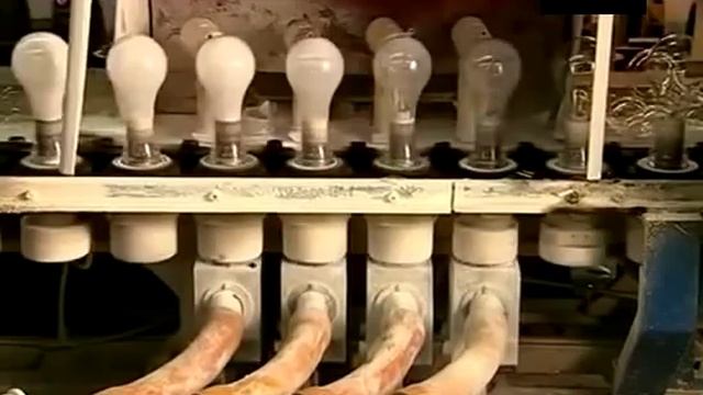 Как делают лампочки накаливания ؟ смотреть онлайн