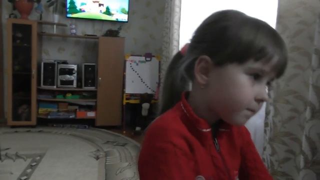 Вышли На Улицу/Тестируем Горку/Самой От Себя Смешно/В Школе Лучше/Кто с Чем Пьёт ЧАЙ/06.12.20 смотреть онлайн