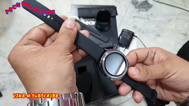 UNBOXING SAMSUNG GEAR SPORT SMART WATCH 2018 TECH UNLOCKING смотреть онлайн