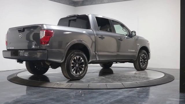 2019 Nissan Titan Crew Cab PRO-4X Pickup 4D 5 1/2 ft смотреть онлайн