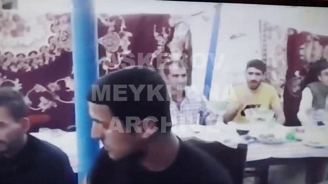 Məşədibabanın Həyətində Super Şirin Meyxana