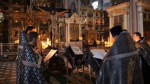 Пассия. особое богослужебное последование, совершаемое Великим постом в воскресные дни вечером.