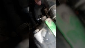 как заменить термостат Ауди 100 С 3 2.2 куба