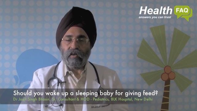 Should you wake up a sleeping baby for giving feed? - Dr J S Bhasin of BLK Hospital explains смотреть онлайн