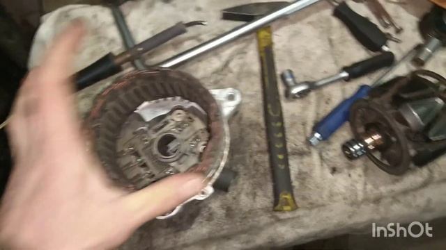 Citroen C4 1.6 - нема зарядки, ремонт генератора... смотреть онлайн