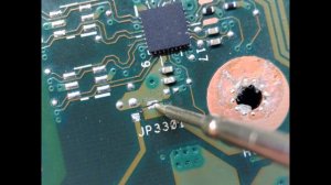 43. Ученик мастера и сложный ремонт ноутбука Asus X555LD после диагностики у профессионалов