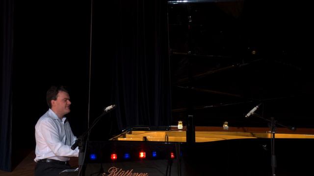 "Песня о двух" С.Флейшман/А.Загот исполняет Иван Ялынский #soyuzmicrophones смотреть онлайн