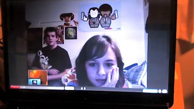 Great reaction to scary maze game! смотреть онлайн