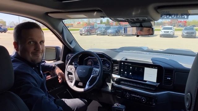 2022 Chevrolet Silverado LT Trail Boss смотреть онлайн