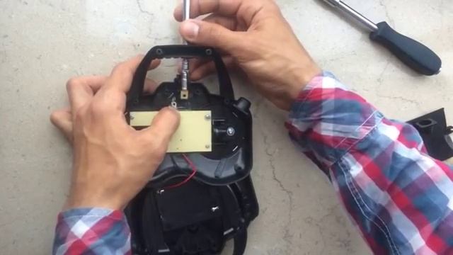 Как самому починить пульт от радиоуправляемой машины смотреть онлайн