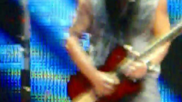 Disturbed Stricken Solo Live