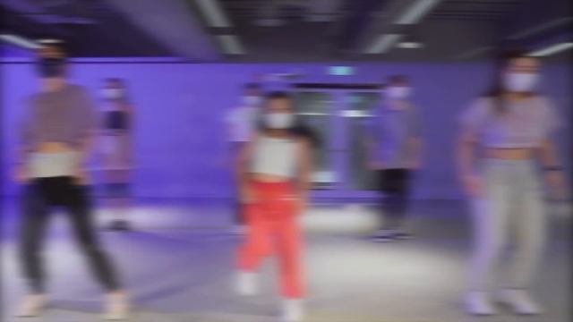 Tropkillaz, J. Balvin, Anitta - Bola Rebola ft. MC Zaac / Learner's Class смотреть онлайн