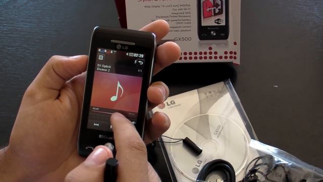 LG GX500 Review HD ( in Romana ) - www.TelefonulTau.eu - смотреть онлайн