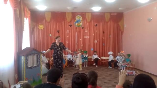 Весенние лучики. Девочки красоточки. смотреть онлайн