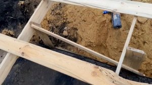 Сделал крышу на вагончик-бытовку, односкатная крыша.