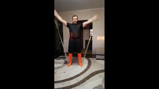 №3.СЕКЦИЯ "ФУТБОЛ".ДИСТАНЦИОННОЕ ЗАНЯТИЕ.УКРЕПЛЕНИЕ МЫШЦ ПЛЕЧЕВОГО ПОЯСА#ШКОЛА1944 СИЗИКОВ А.А. смотреть онлайн