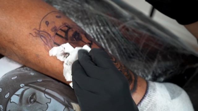 TATTOO TIMELAPSE - CLOWN GIRL смотреть онлайн