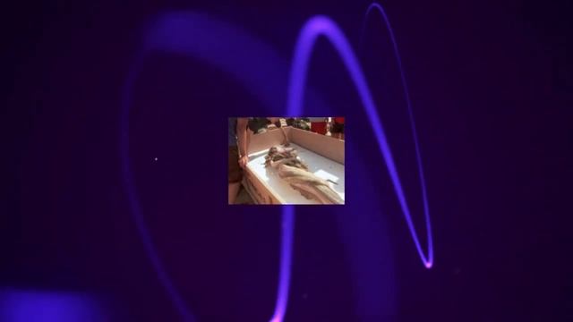 Живого человека-амфибию в Китае вынесло на берег смотреть онлайн