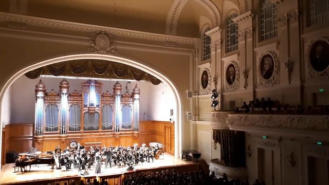 Генри Манчини - Moon River из к/ф "Завтрак у Тиффани" смотреть онлайн